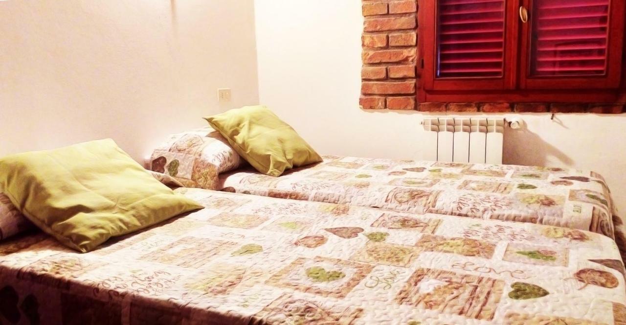 Hostal La Vecchia Fornace Cortona Exterior foto